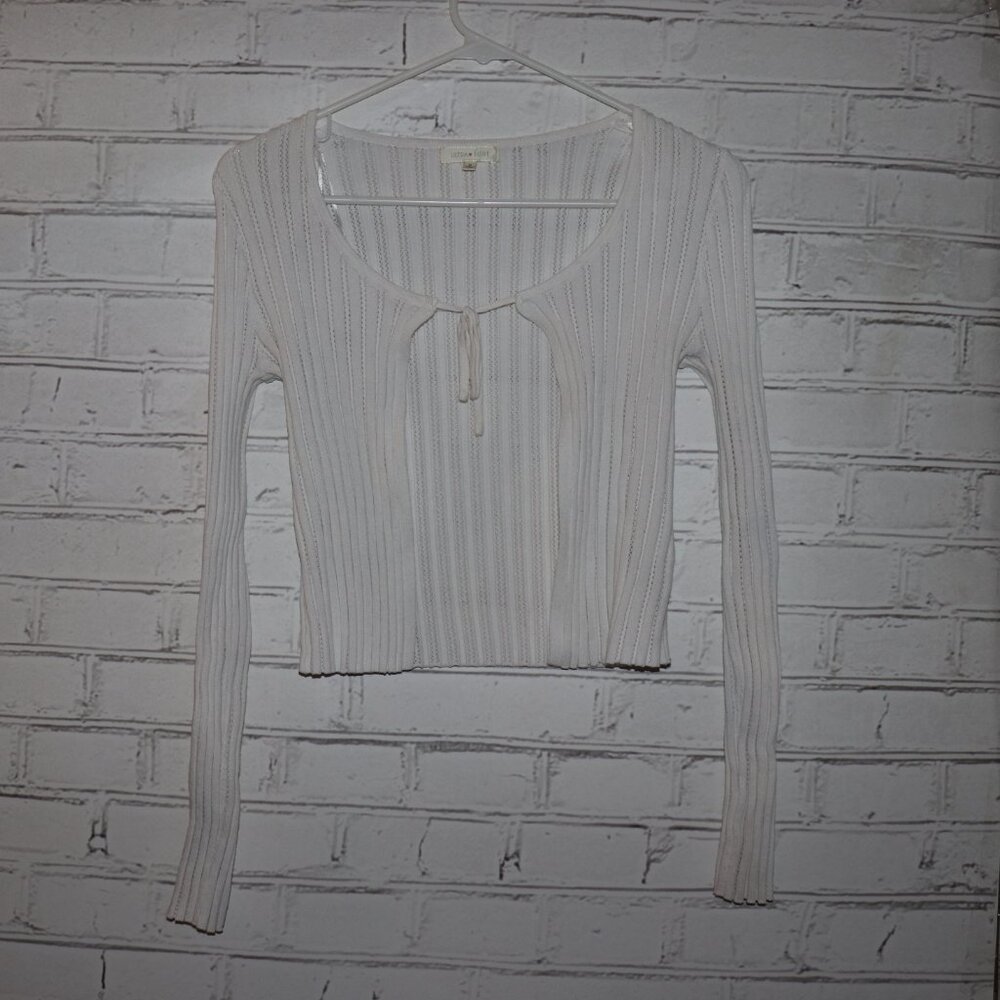 🤍 Ultra Flirt Ribbed Tie‑Front Top · Size S Soft & feminine